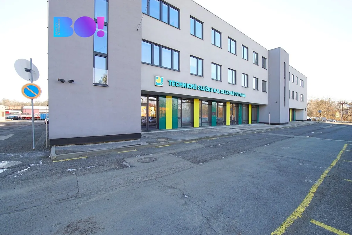 Pronájem kanceláře 157 m²